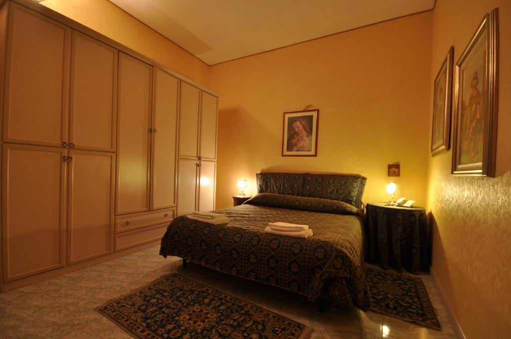 Отель Casale De Santis Рим Номер фото