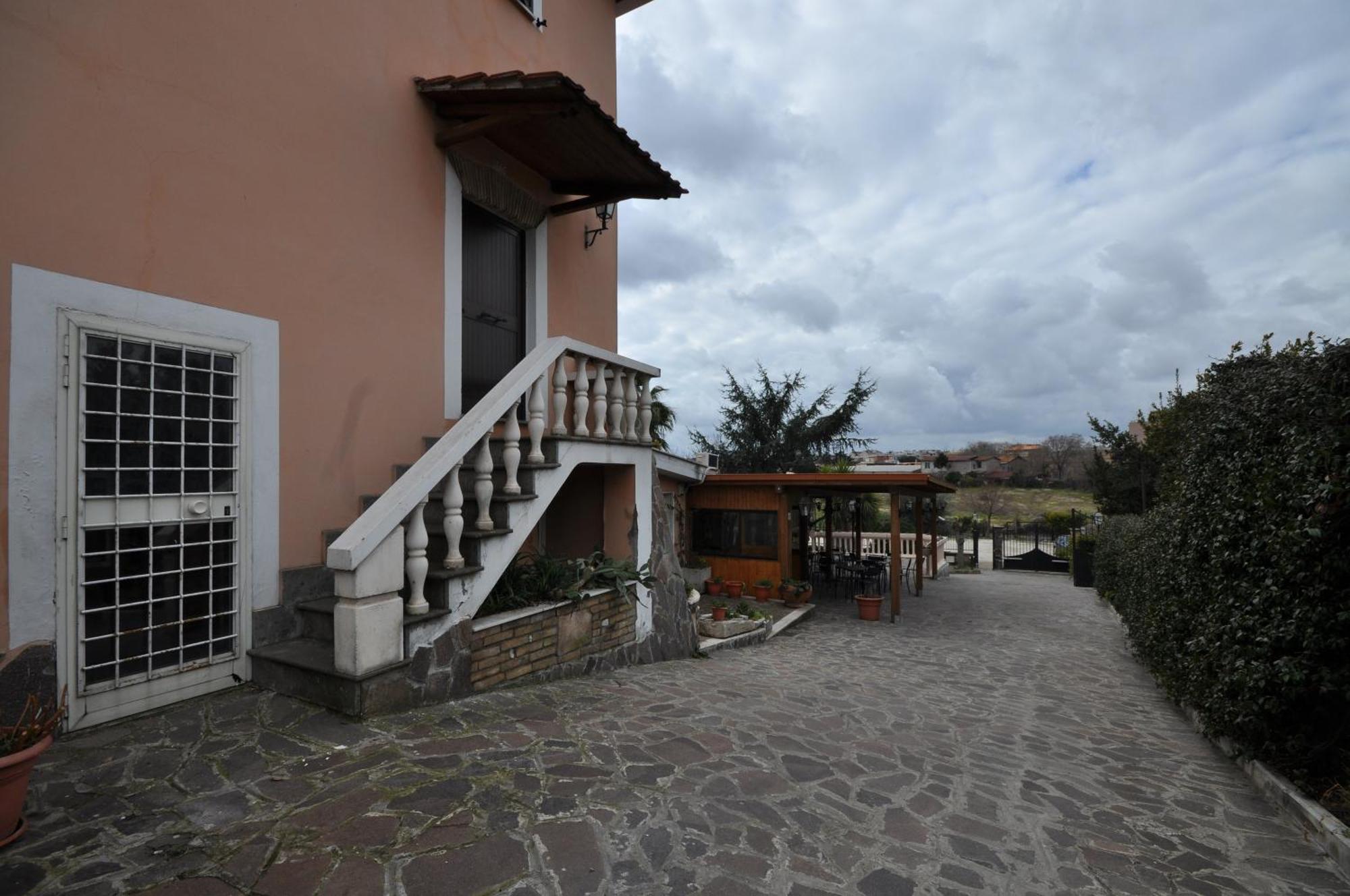 Отель Casale De Santis Рим Экстерьер фото